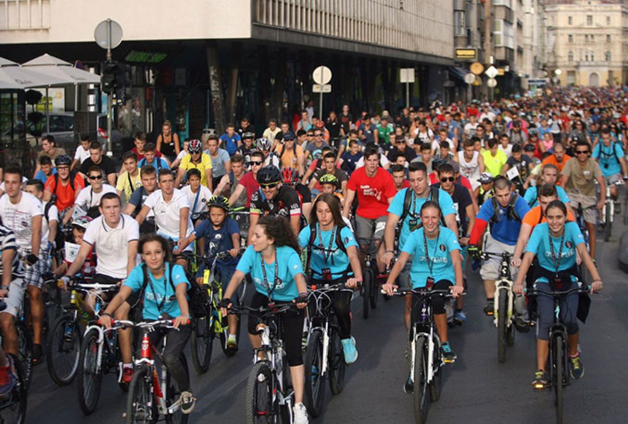 Biciklisti 'preuzeli' ulice Sarajeva