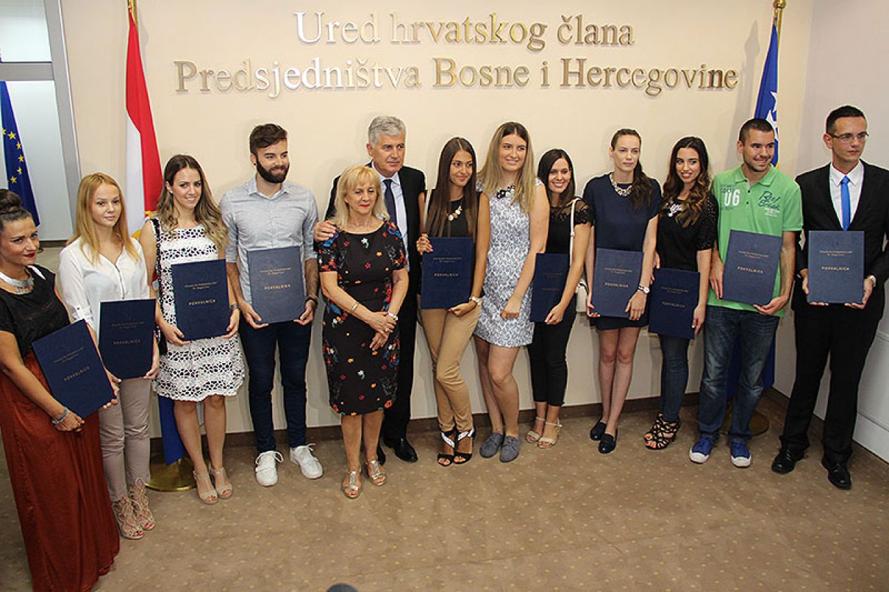 Pročitajte tko su najbolji studenti Sveučilišta u Mostaru