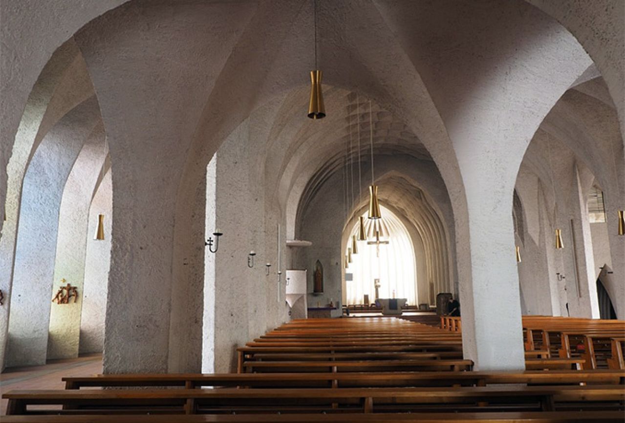 Skandinavci napuštaju Crkvu
