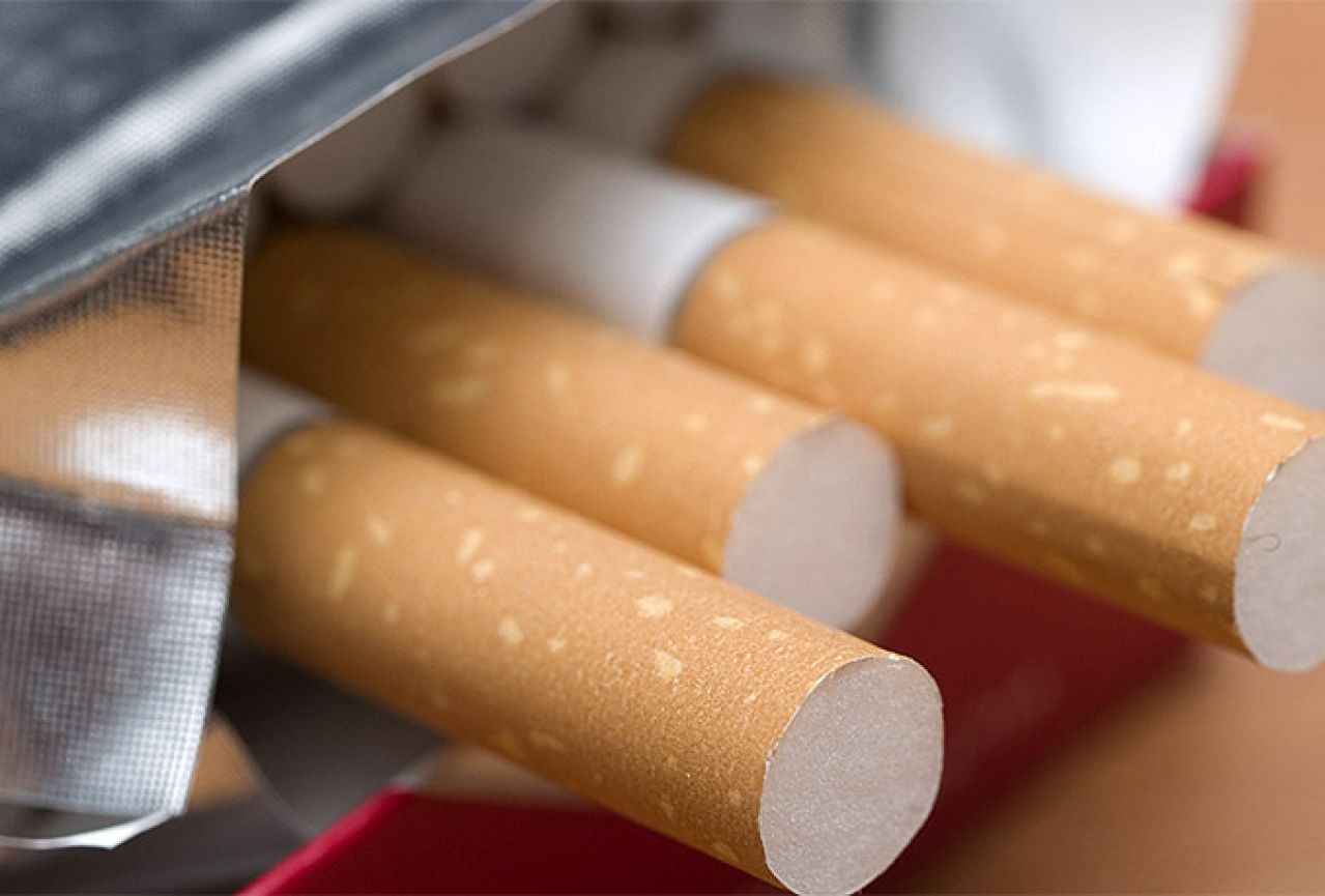 BiH: Nastavljen val poskupljenja cigareta 