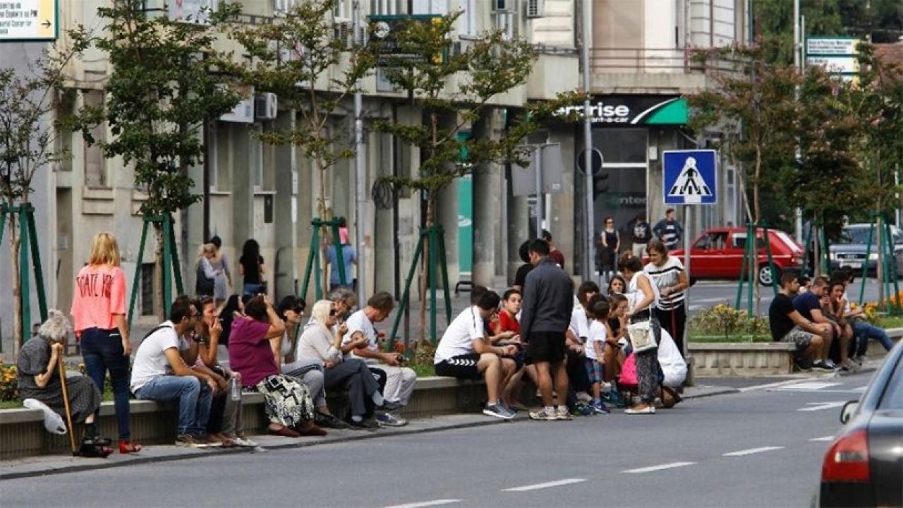 Makedonija i dalje podrhtava, stanovnici na ulicama