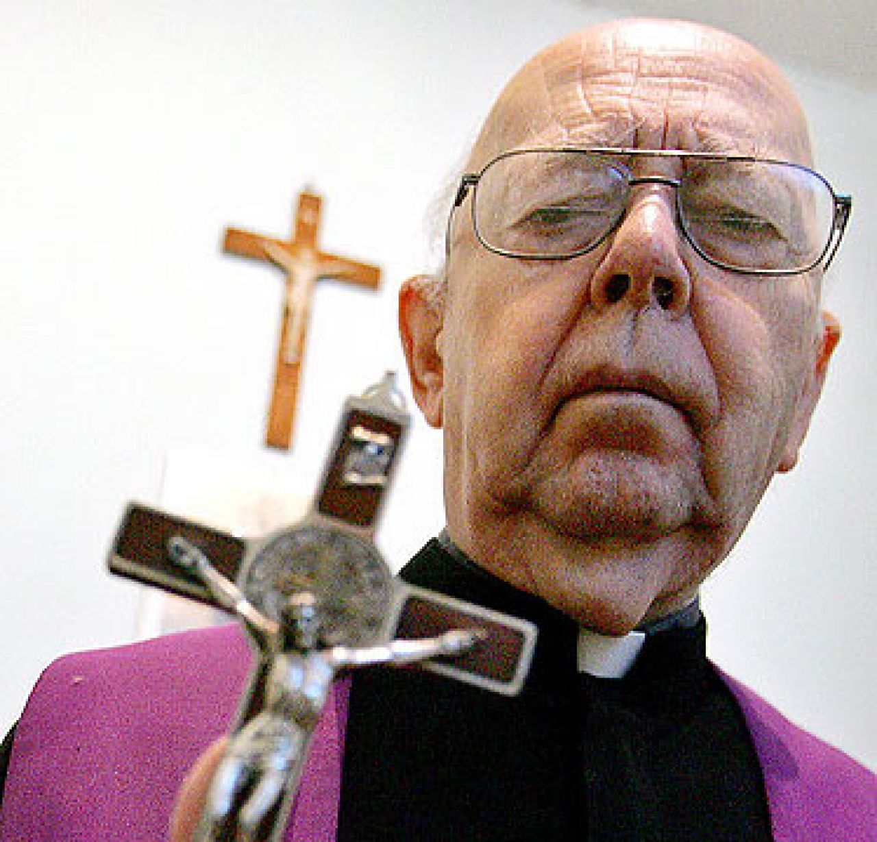 Preminuo najpoznatiji egzorcist Katoličke Crkve