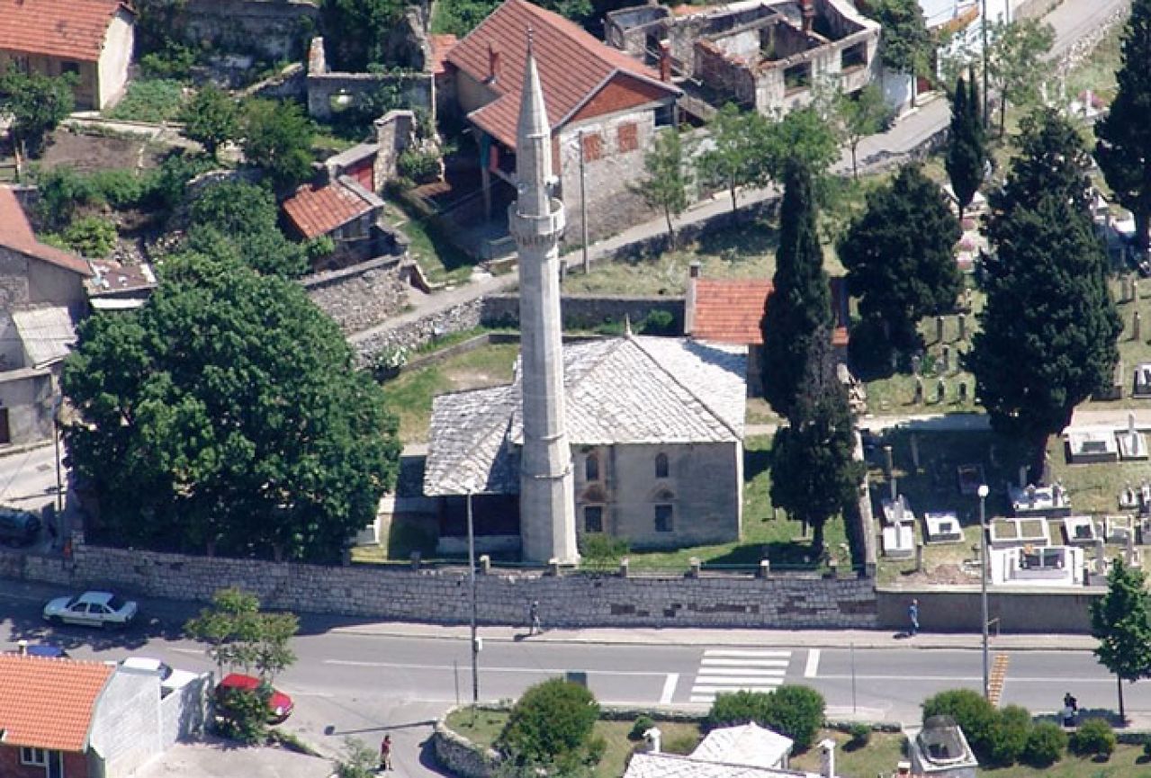 Mostar: Suđenje za ubojstvo 35-godišnjaka završeno prijetnjama