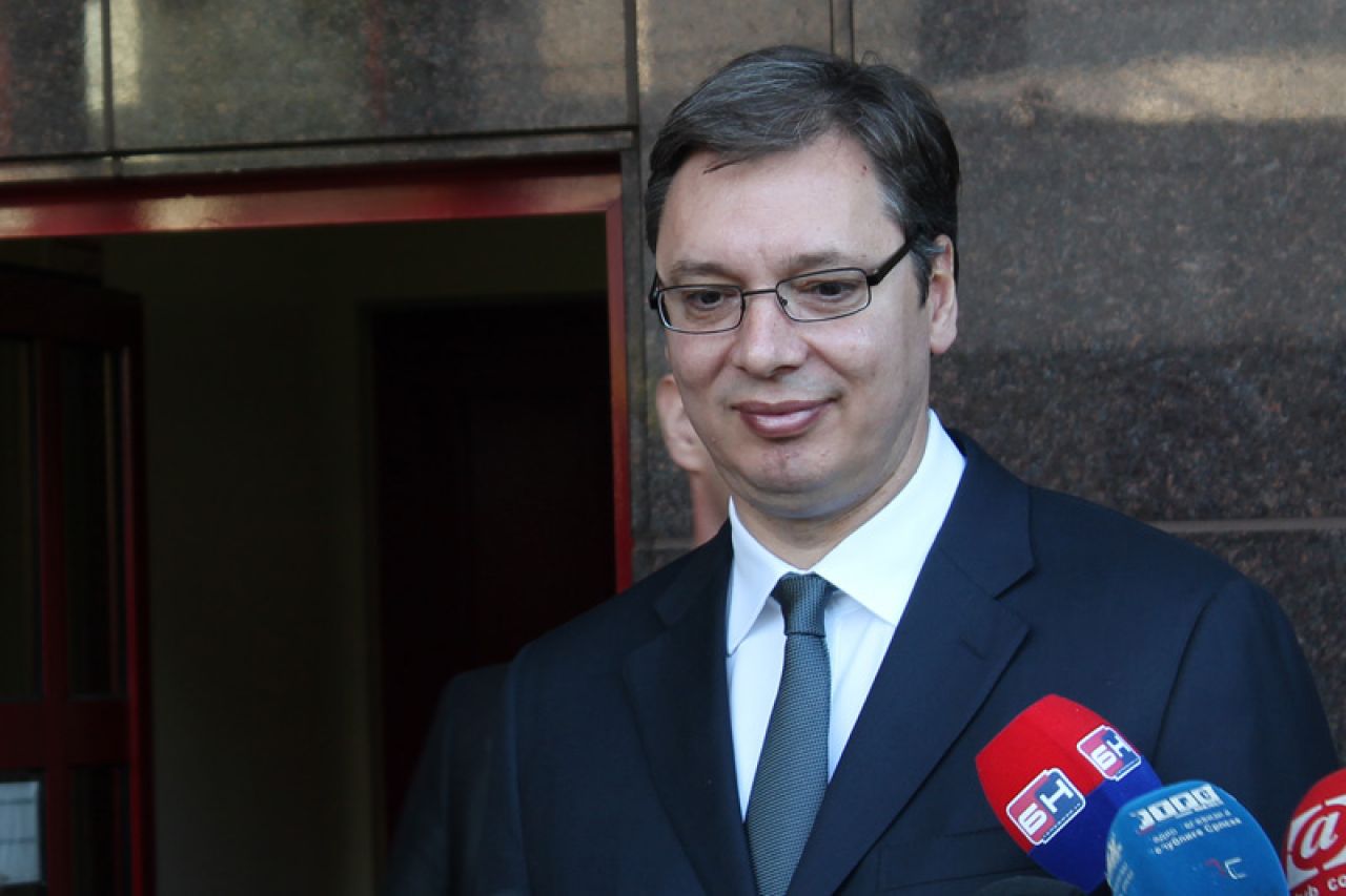 Vučić: Republika Srpska neće nestati i neće biti pregažena