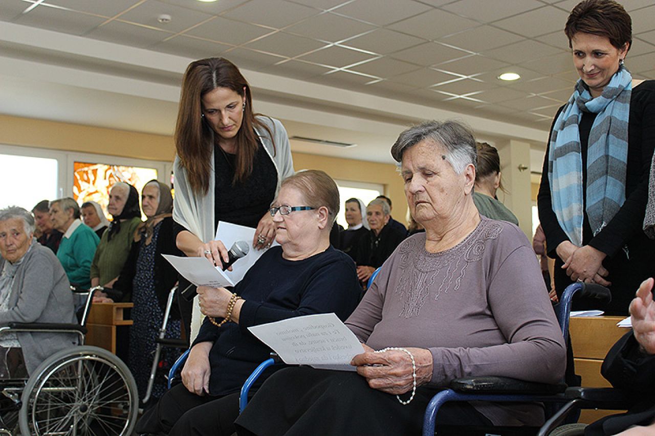 Caritas Mostar organizira susret sa starijim osobama u Čapljini