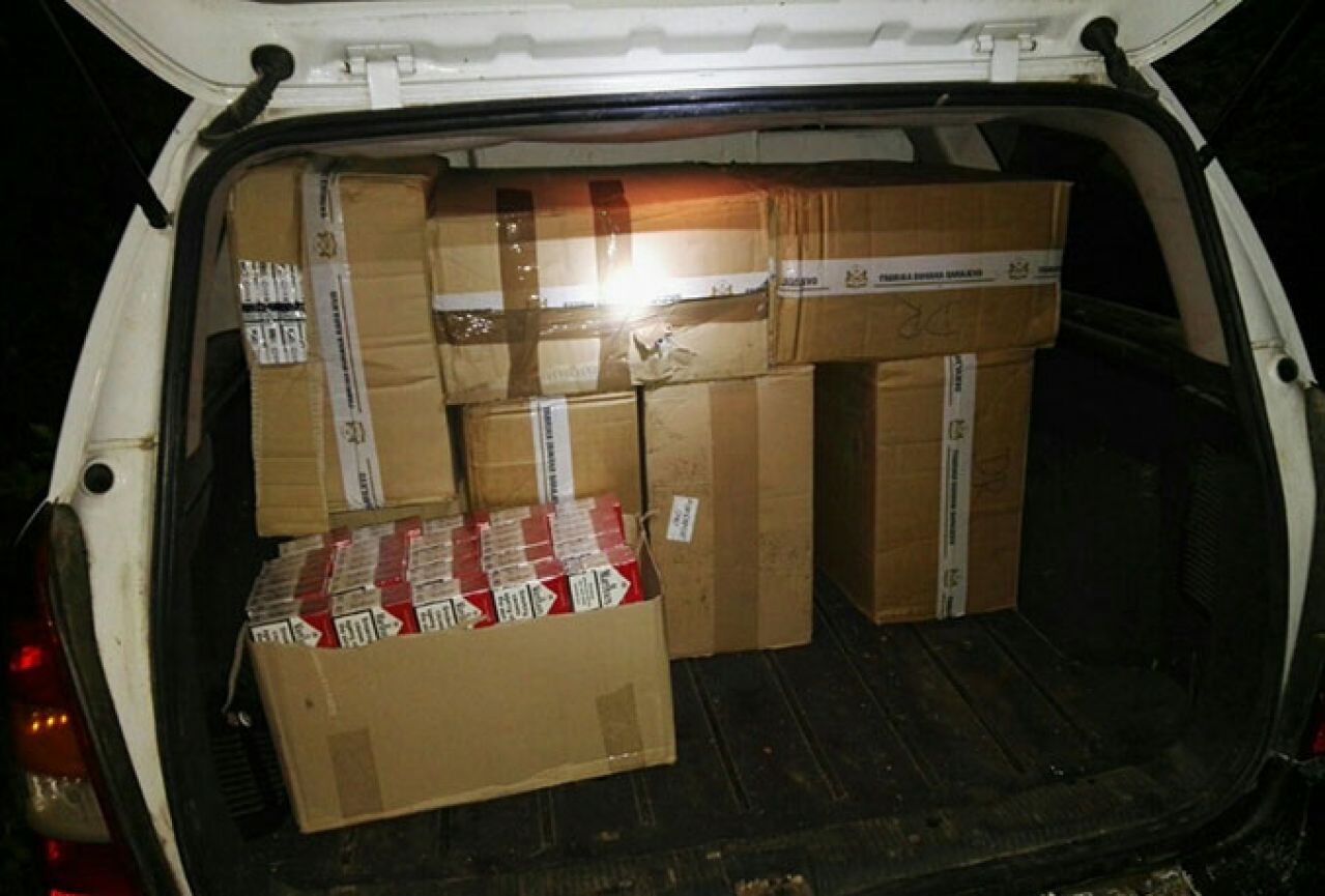 Na području Tjentišta zapljenjeno 7.500 kutija cigareta