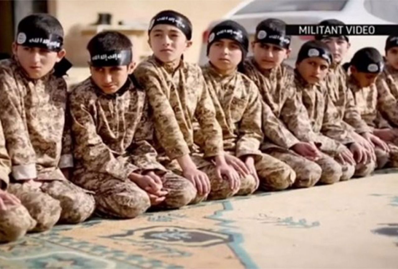 Francuska: Sve više djece među radikalnim islamistima  