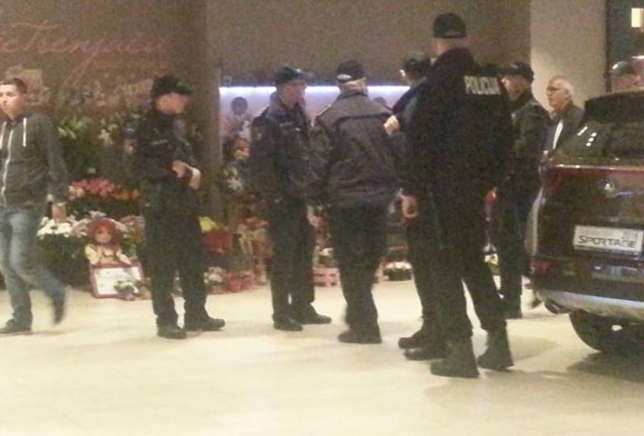 Sarajevo: Uhićen naoružan muškarac u tržnom centru