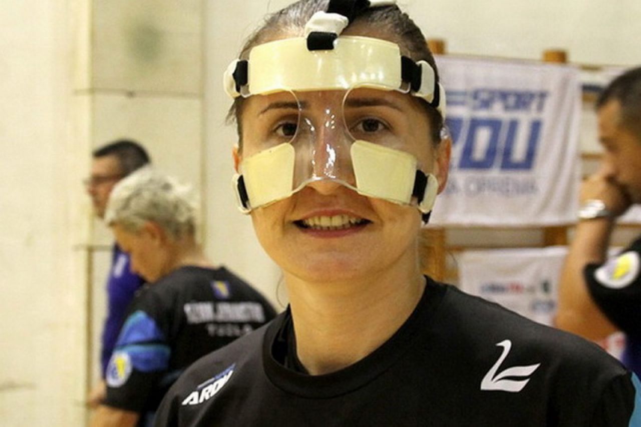 Rukometašica Jedinstva Marijana Sorak ne smije nositi zaštitnu masku