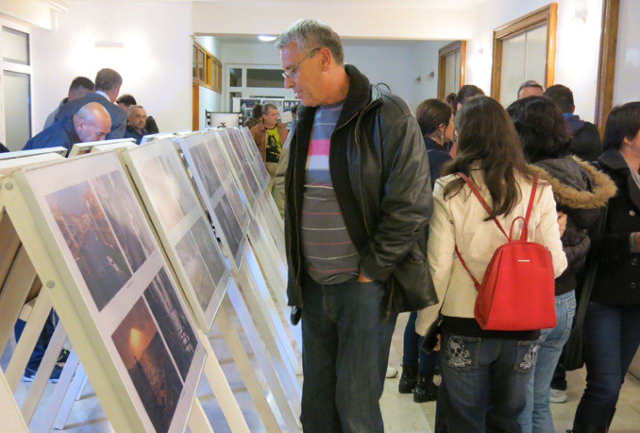 U Trebinju započeo inderdisciplinarni festival ''Dani malih stvari 2016.''