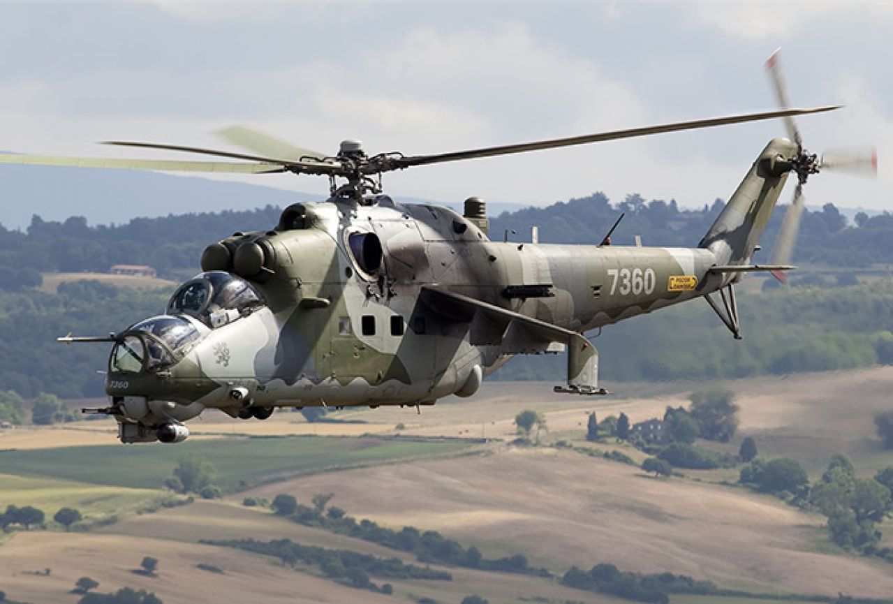 Što četiri naoružana bh helikoptera rade u Turskoj?