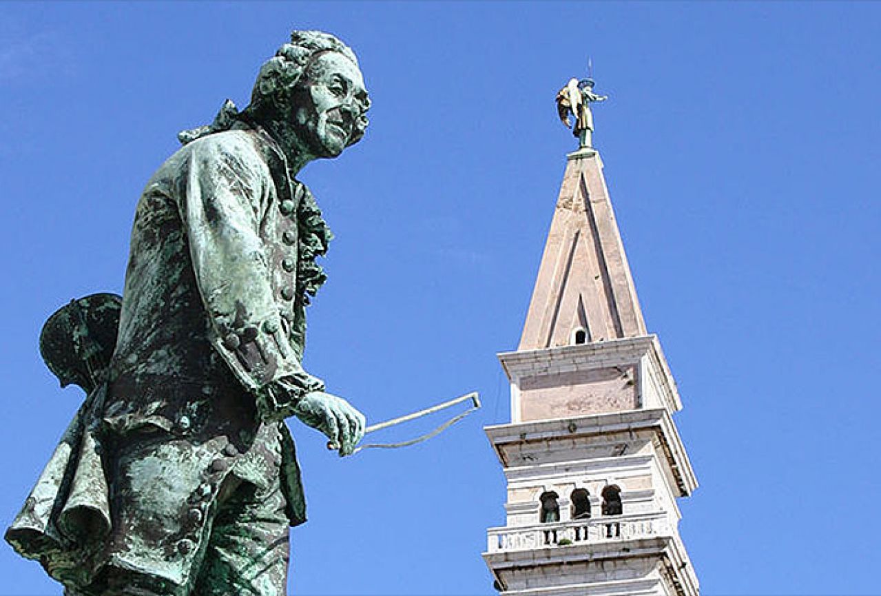 Na spomeniku violinistu Tartiniju restauratori otkrili skulptorovu posvetu