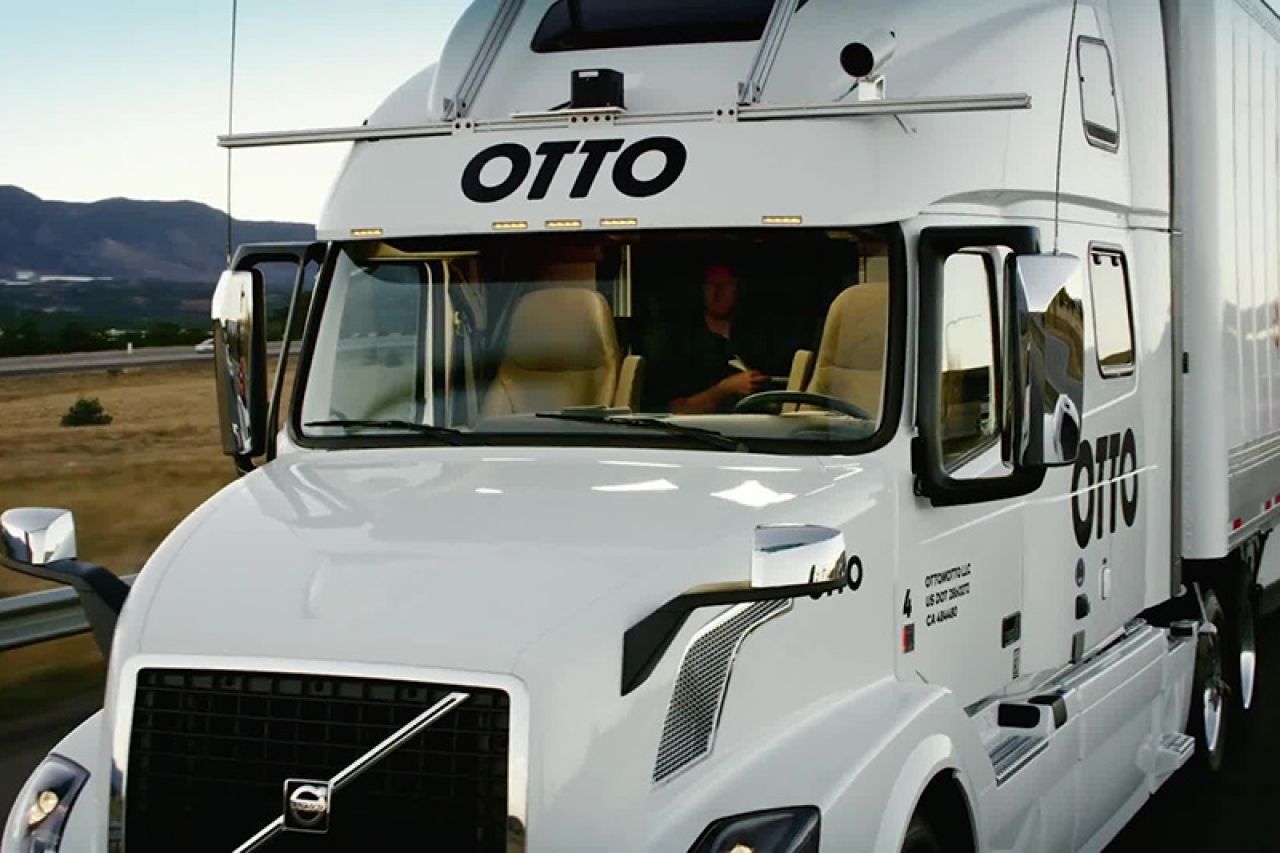Autonomni kamioni već samostalno voze prometnicama 