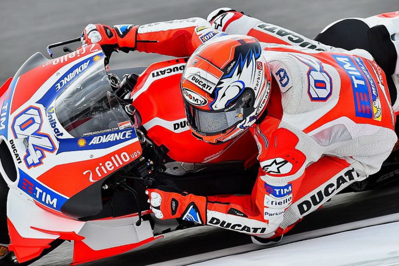 Dovizioso slavio na kišnom Sepangu