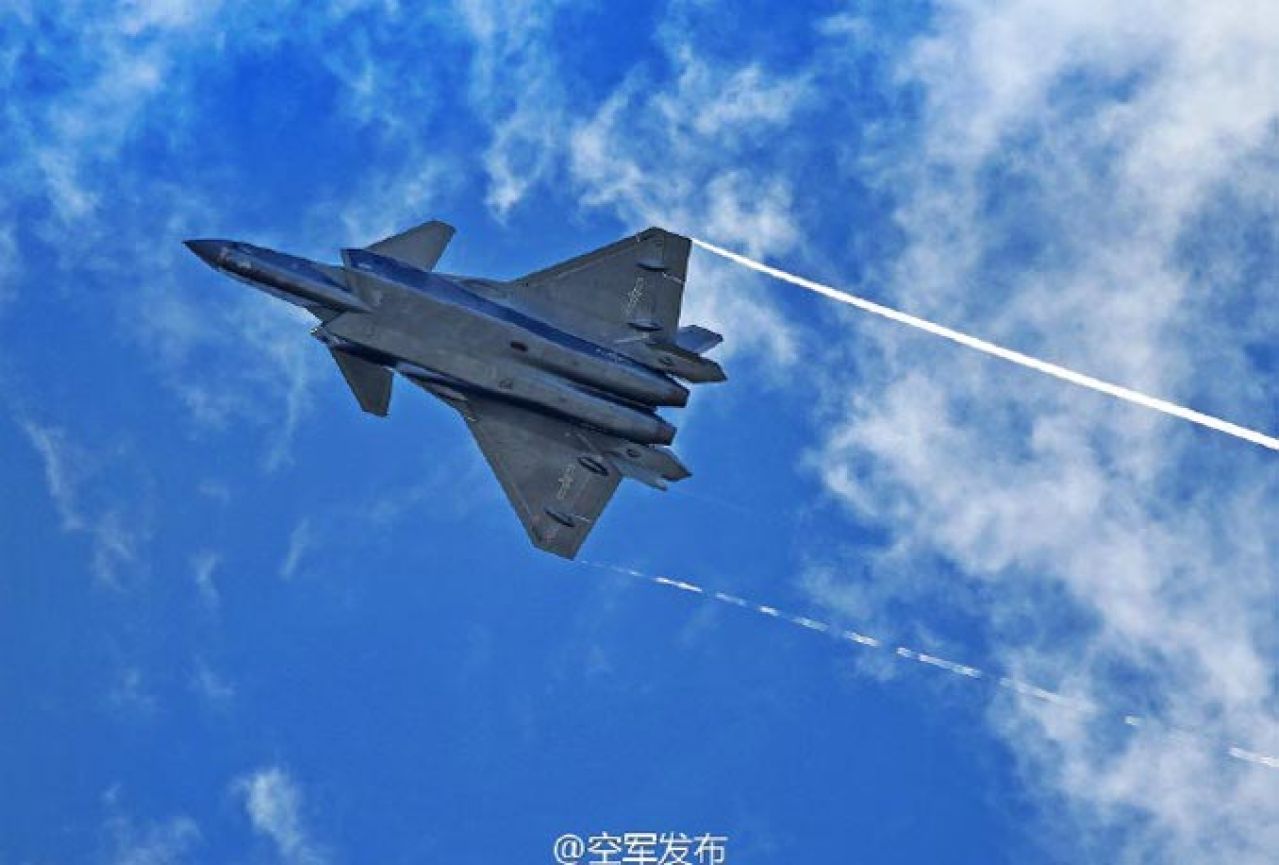 VIDEO | J-20 - Kina predstavila svog nevidljivog lovca