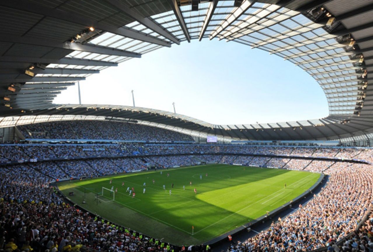 Evakuiran stadion u Manchesteru uoči utakmice s Barcelonom