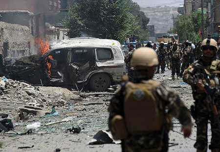 https://storage.bljesak.info/article/175927/450x310/auto-bomba-ilustracija-afganistan.jpg