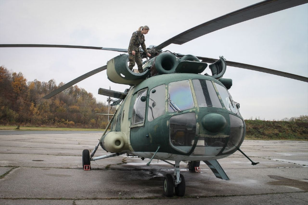 Upoznajte jedinu ženu sa vojnom akademijom u OS BiH i inženjer letač na helikopteru