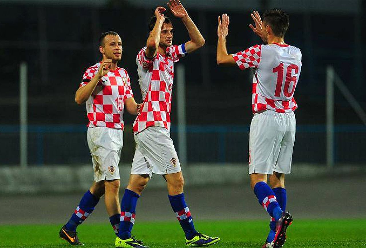 Vatreni svladali Island, Brozović dvostruki strijelac