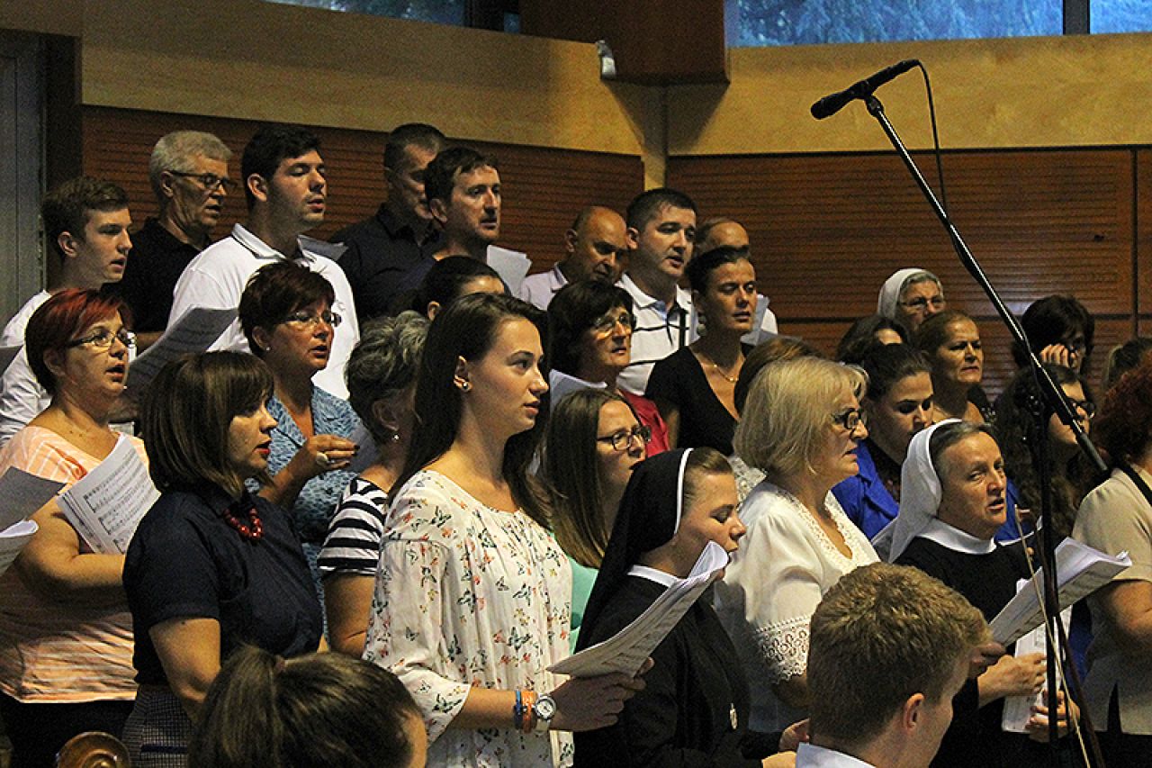Podržite liturgijsko pjevanje: Susret župnih zborova u Međugorju