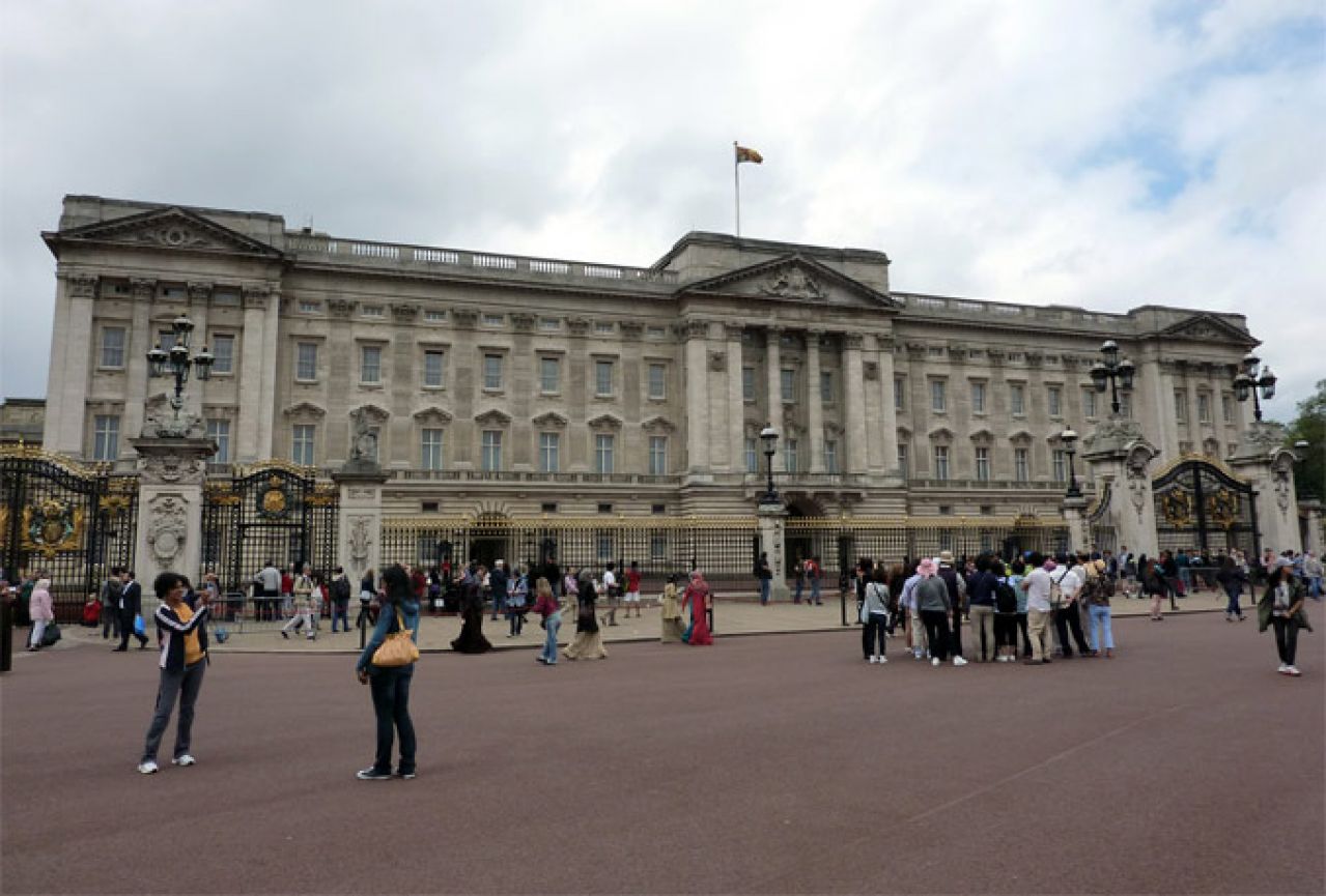 Obnova Buckinghamske palače će koštati  430 milijuna eura