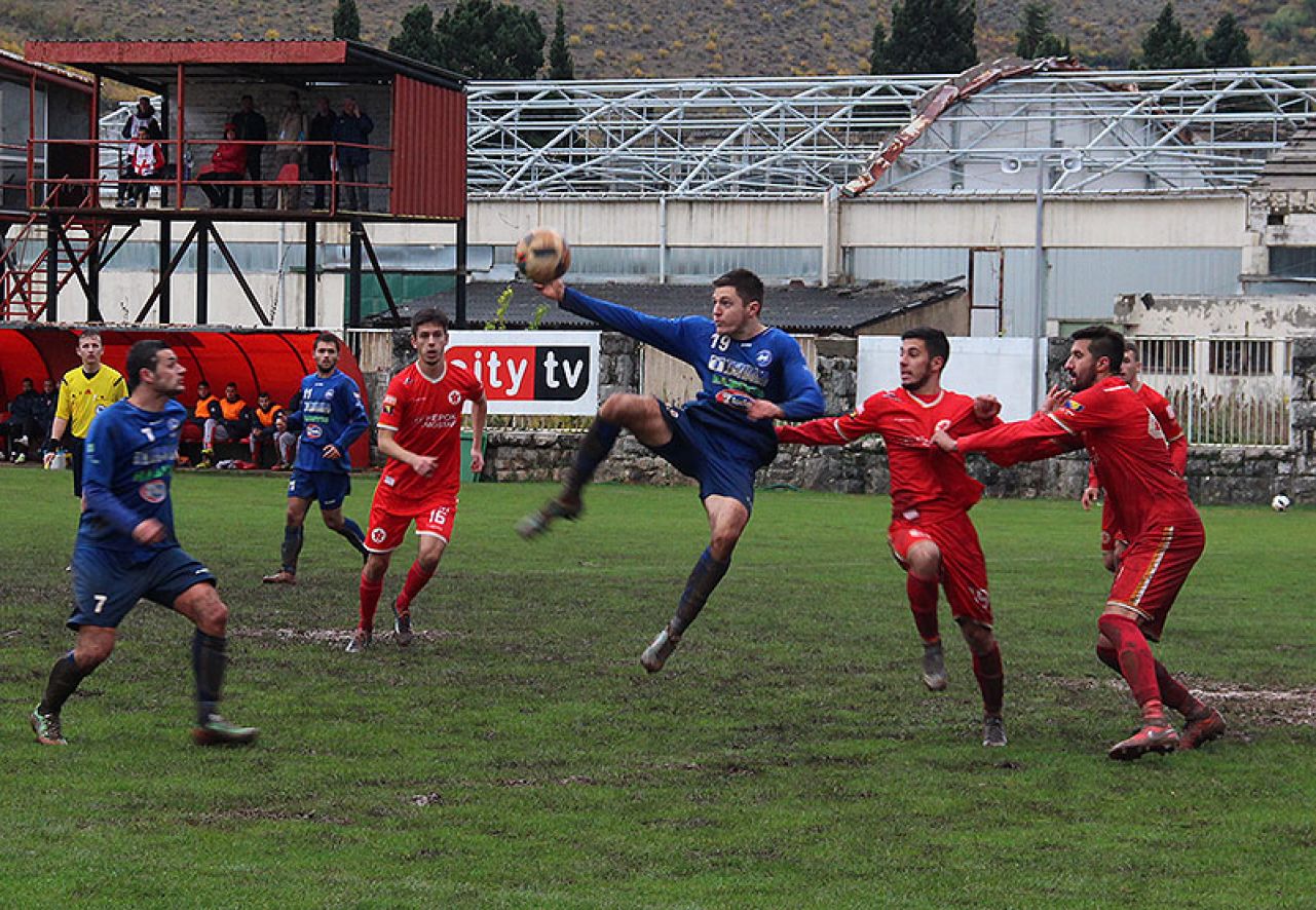 Nikolić dobio spor protiv Veleža, Rođenima prijete teške sankcije