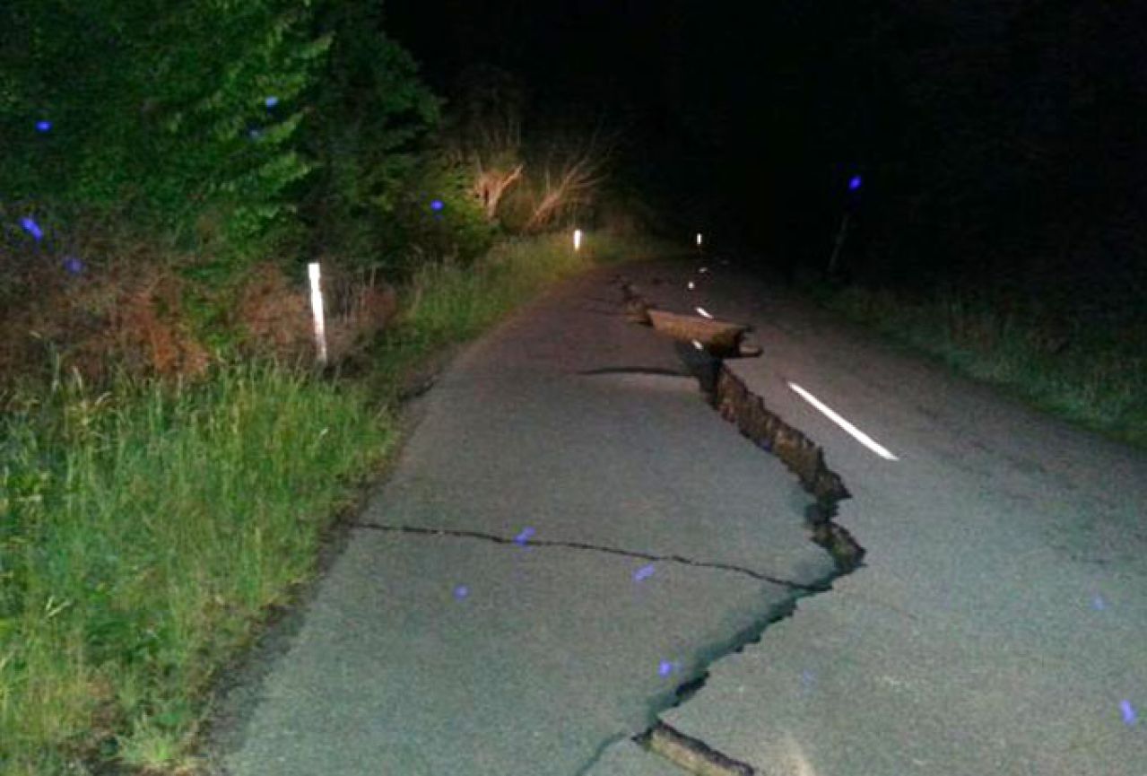 Potres jačine 6,3 opet zatresao Novi Zeland