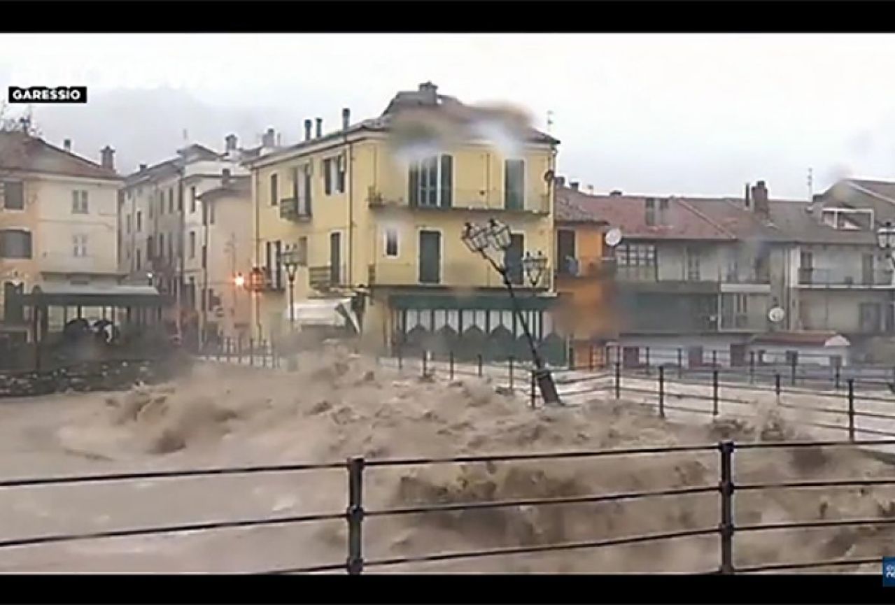 Velike poplave na sjeveru Italije, zatvorene ceste, mostovi...