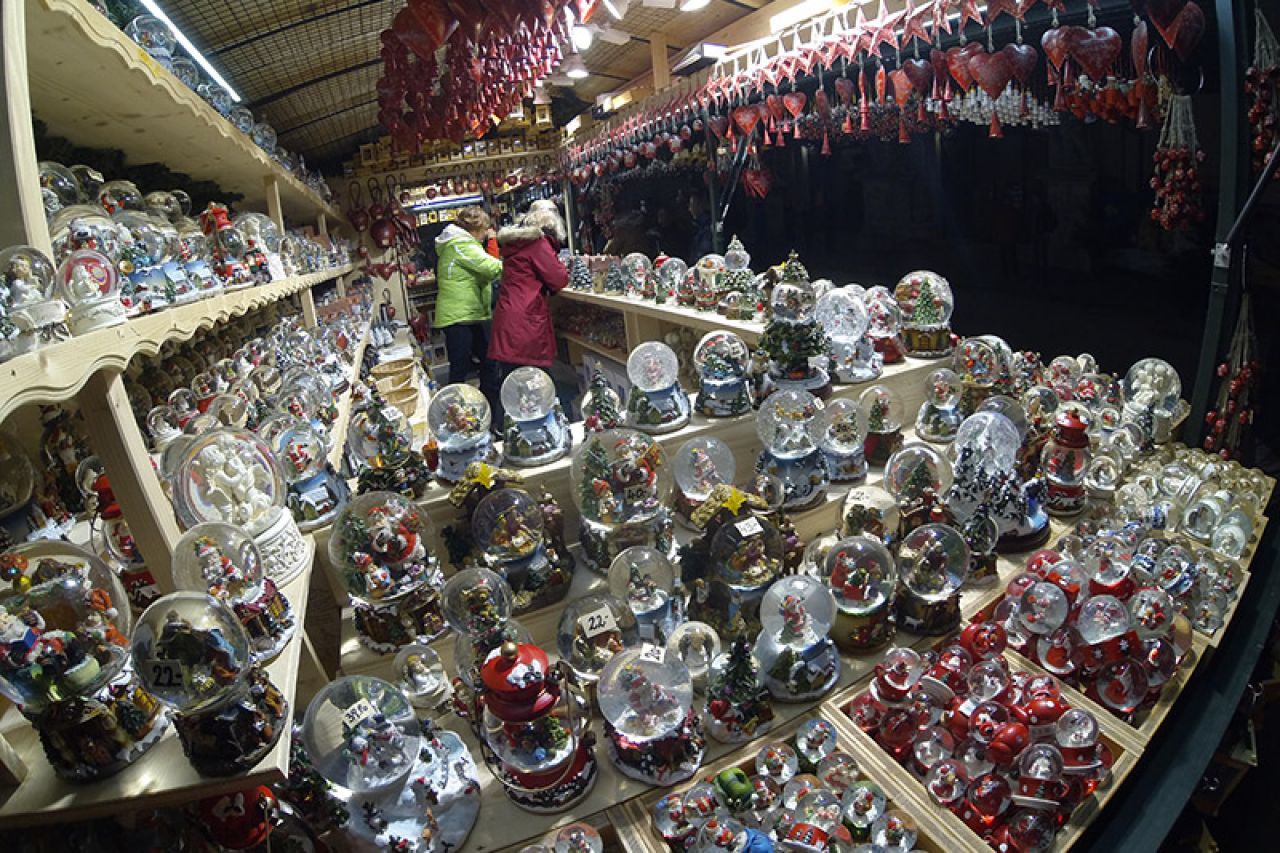 U subotu se u Mostaru otvara božićni sajam