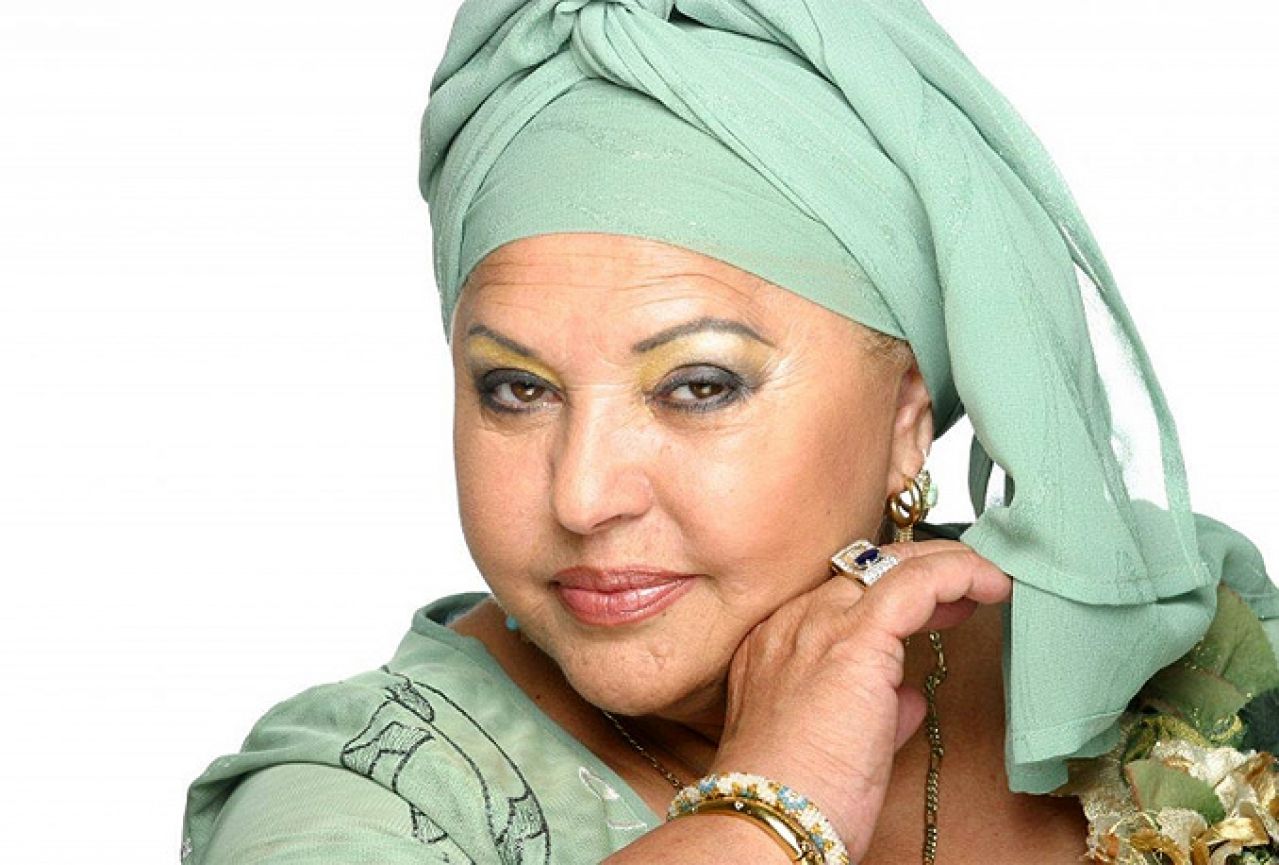 Kraljica romske glazbe, Esma Redžepova, je u bolnici