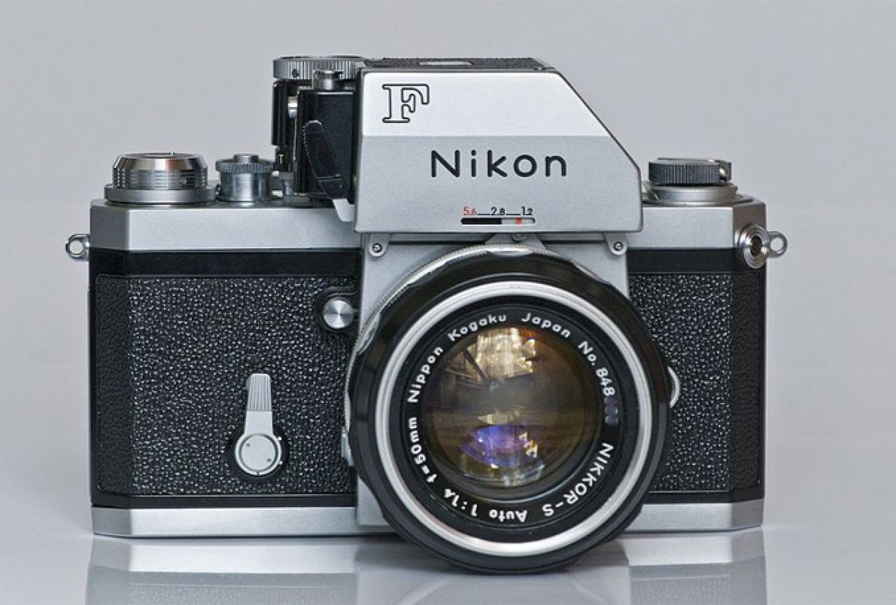Nikonov fotoaparat na aukciji dosegnuo cijenu od 406 tisuća dolara!