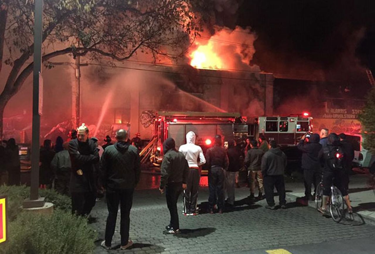 Požar zahvatio noćni klub, najmanje devet mrtvih