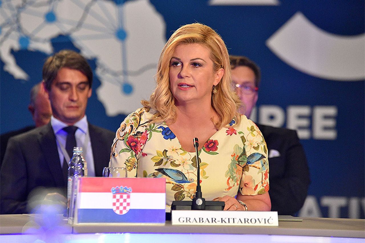 Osuda verbalnih napada Hadžifejzovića i Vulina na predsjednicu Hrvatske