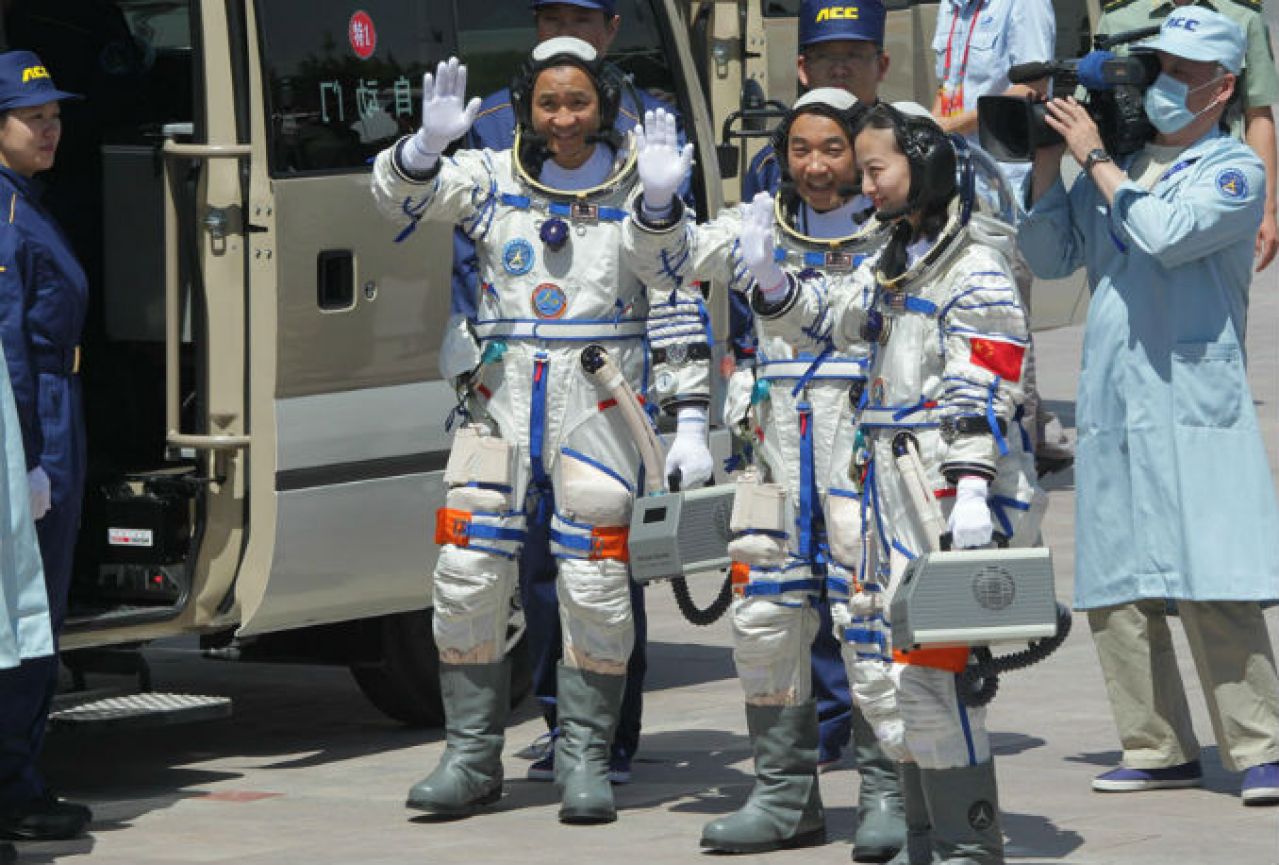 Kineski astronaut priznao da je čuo neobično kucanje u svemiru 