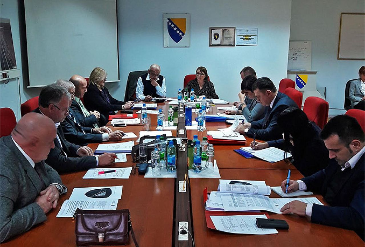 Članovi Komisije za vanjsku trgovinu i carine u Regionalnom centru Mostar UNO