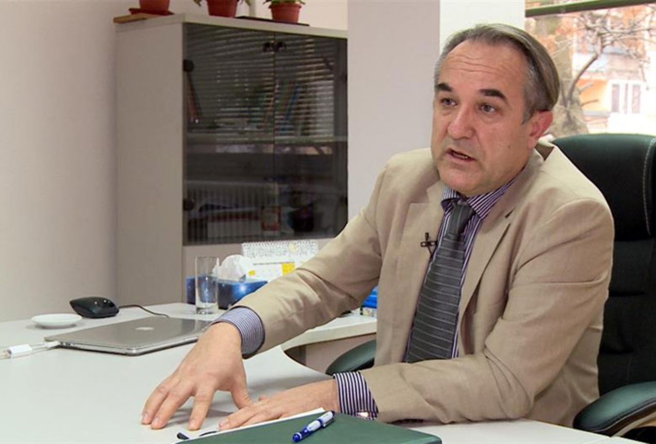 'Nagrađen' direktor koji je zaposlio kćer Fadila Novalića