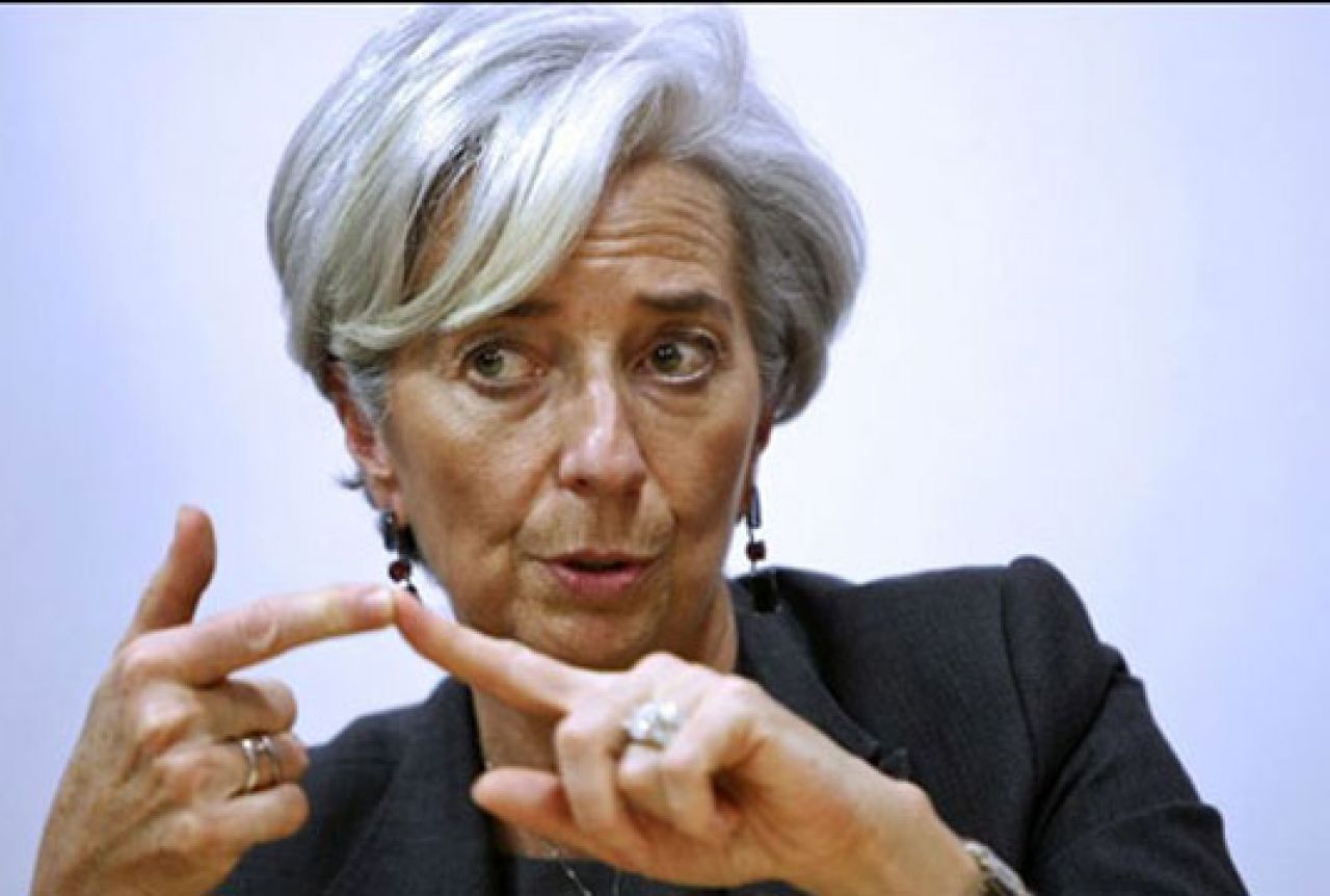 Generalna direktorica MMF-a na suđenju za nemar