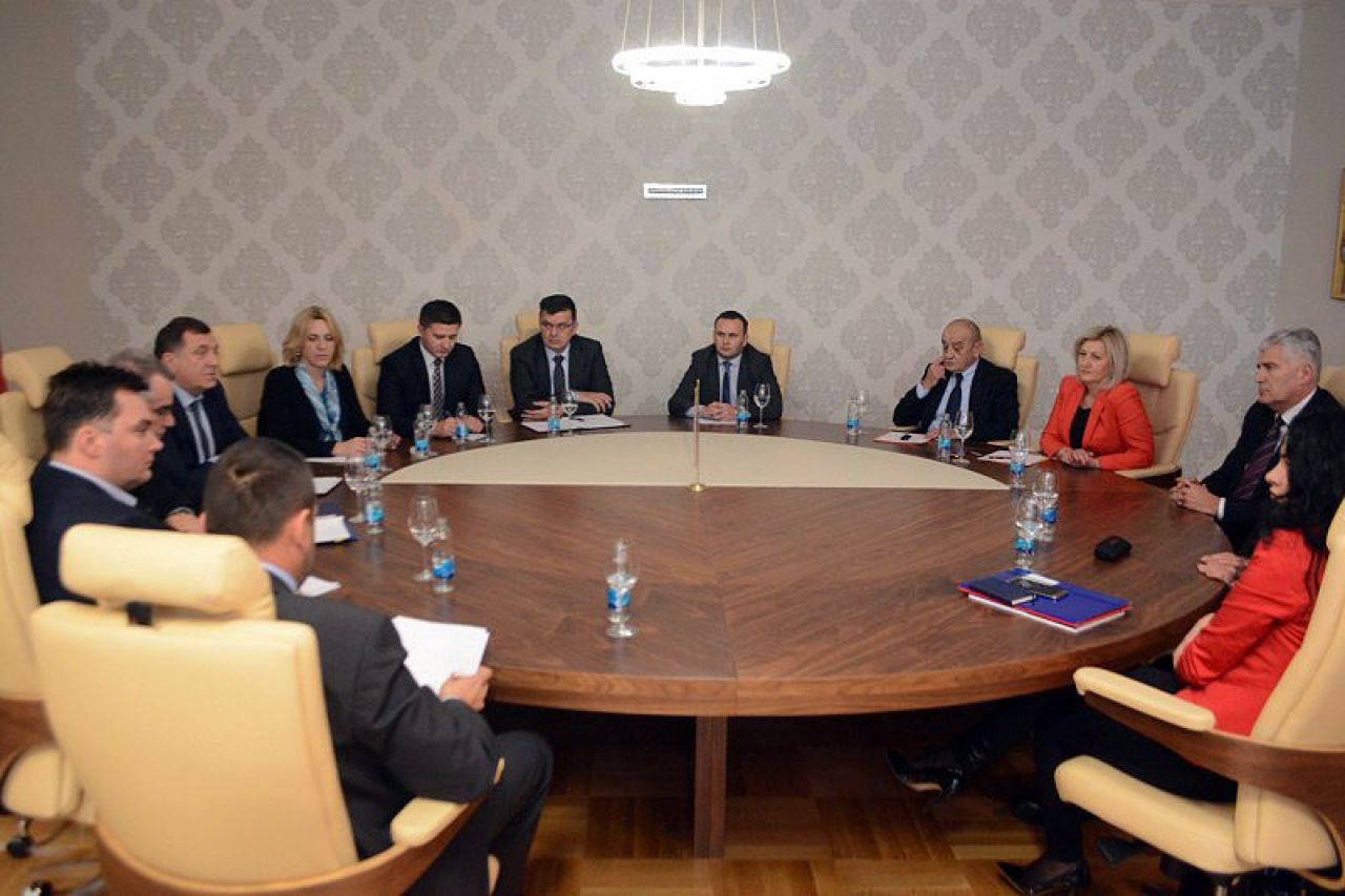 Dodik i Čović najavili novi zakon o Ustavnom sudu