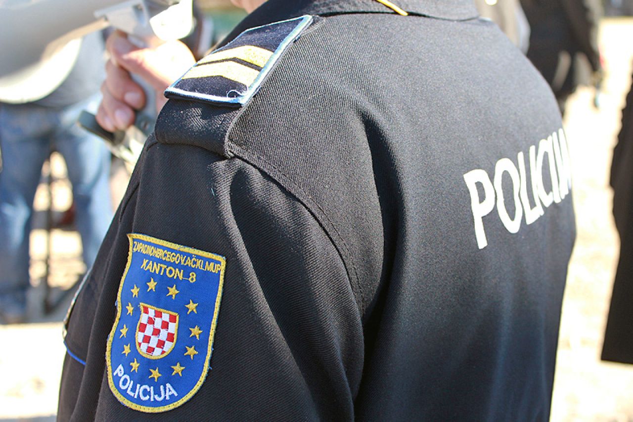 VIDEO | Policija u ZHŽ-a priprema štrajk