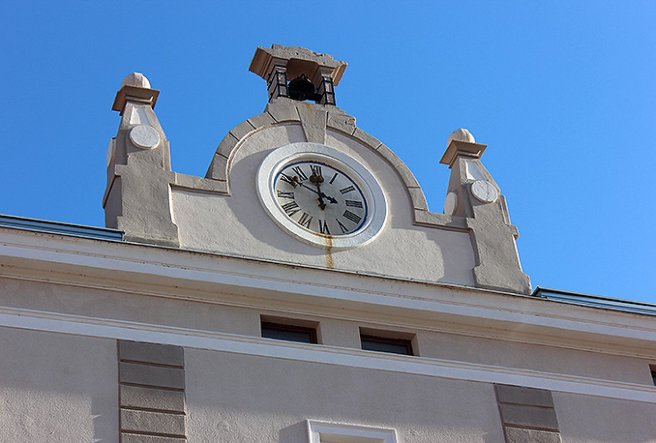Sat na zgradi Muzeja Hercegovine ponovno radi