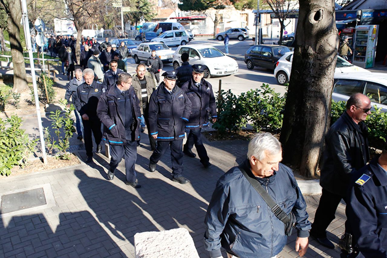 Prosvjedna šetnja policajaca u Mostaru