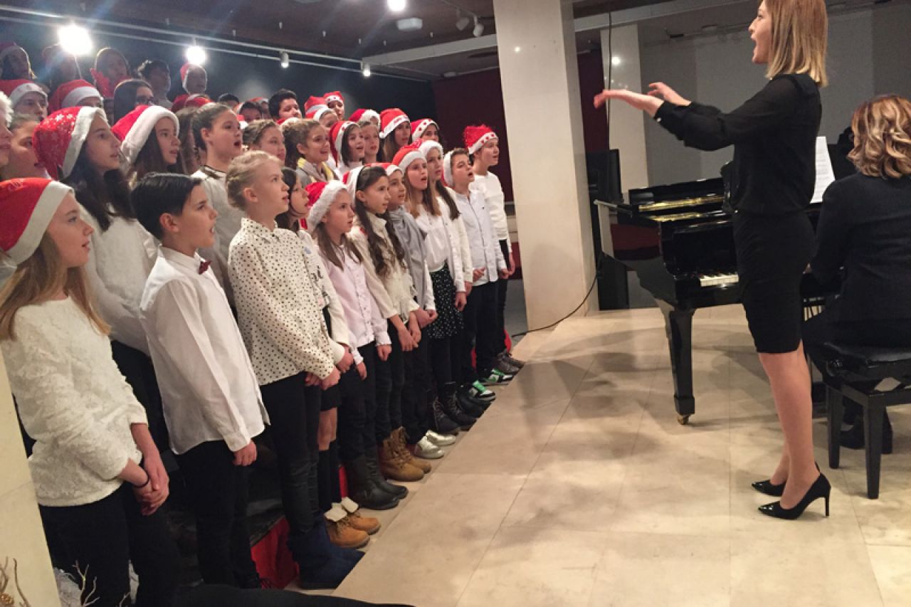 Učenici Glazbene škole Ivana pl. Zajca počastili Mostarce koncertom