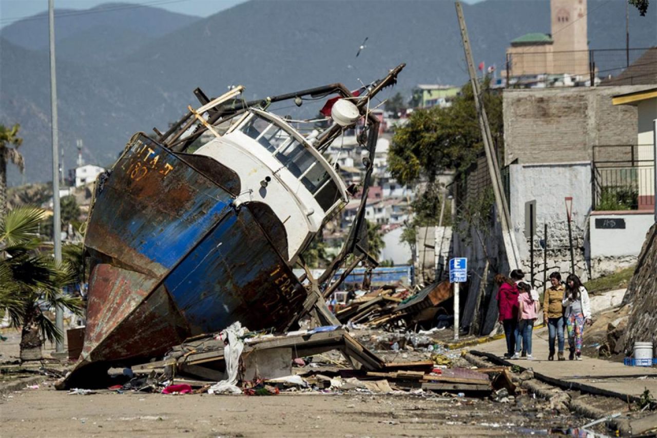 Potres jačine 7,7 stupnjeva pogodio jug Čilea, izdano upozorenje za tsunami