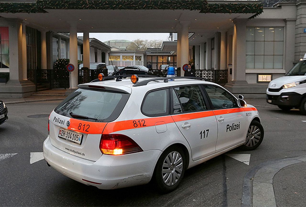 Devetnaestogodišnja Srpkinja ukrala BMW i napravila kaos u Ženevi
