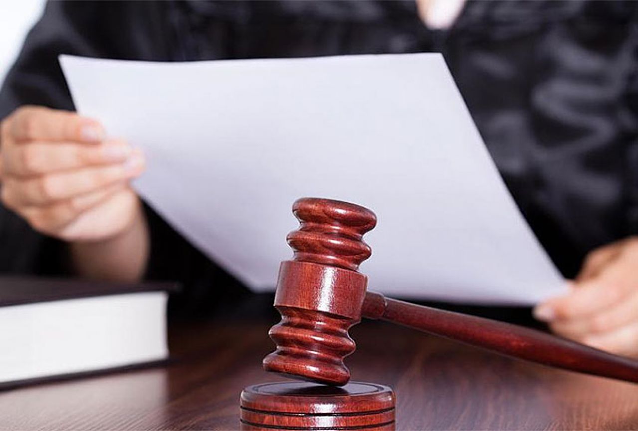 Sudac kažnjen zbog neprimjerenog e-maila:  Članovi VSTV-a “lobiraju i mute”