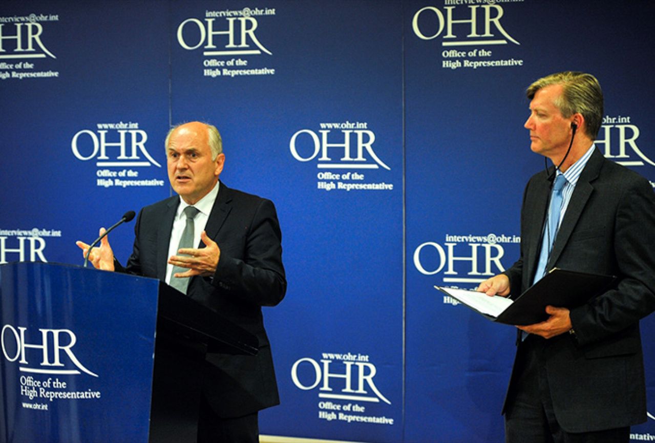 OHR: Osnovna Inzkova poruka nije usporedba RS-a i NDH, Ivanić traži ispriku