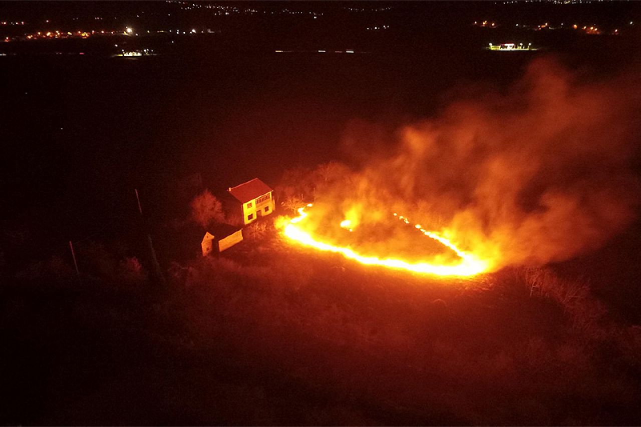 Gorjela kotlovnica škole, dimnjaci i otpad: Na području HNŽ registrirano 19 požara