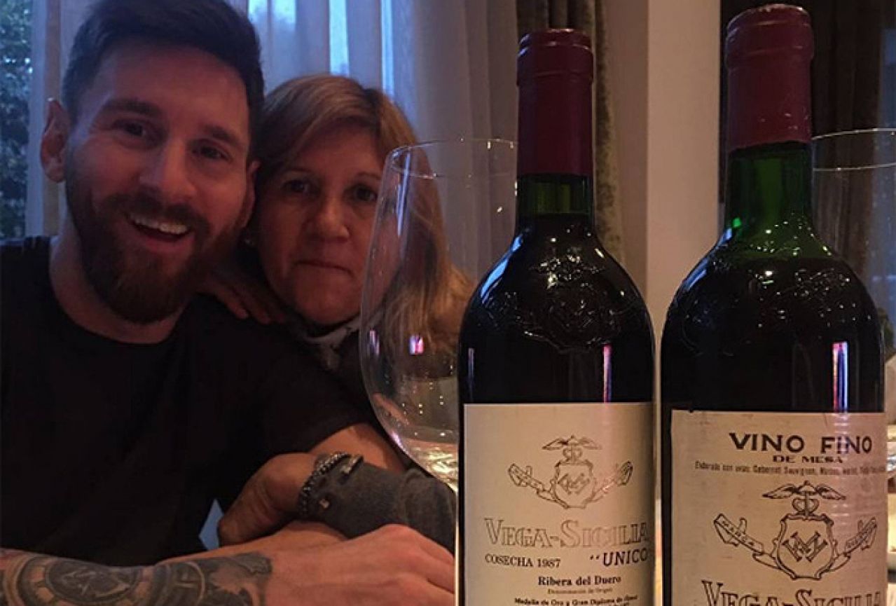 Messi i Neymar se 'utapaju' u vinu čija boca košta čak 500 eura! 