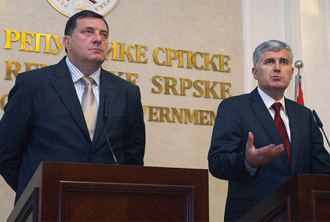 Dodik i Čović traže rješenje za Ustavni sud
