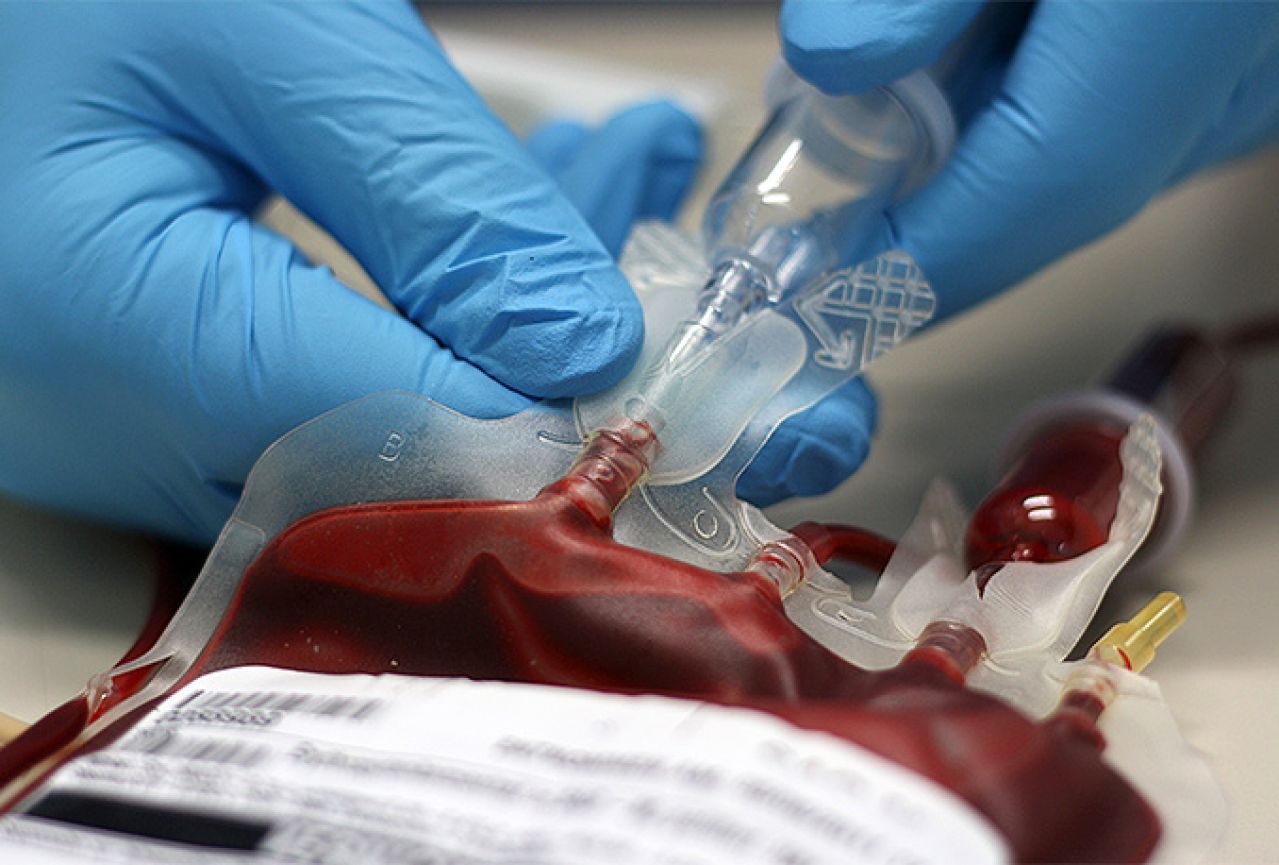 Maturanti darovali 40 doza krvi